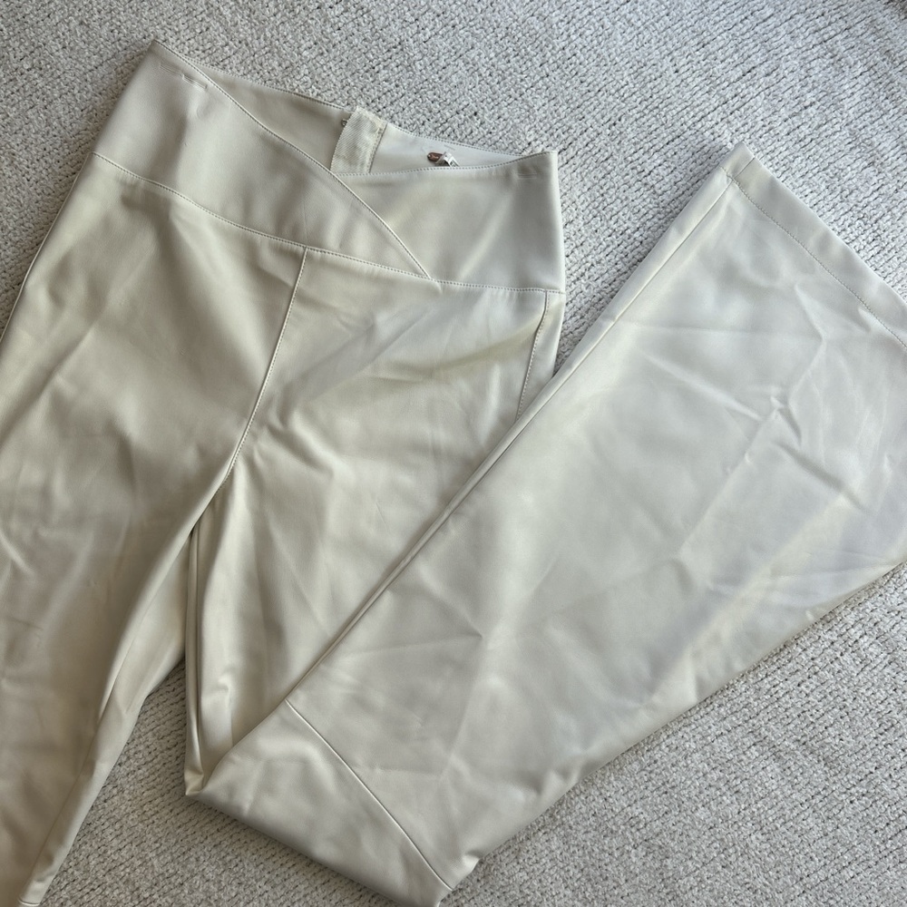 Free People Leather White Crossover Flare Boot Cut Pants - size 27” 🤍